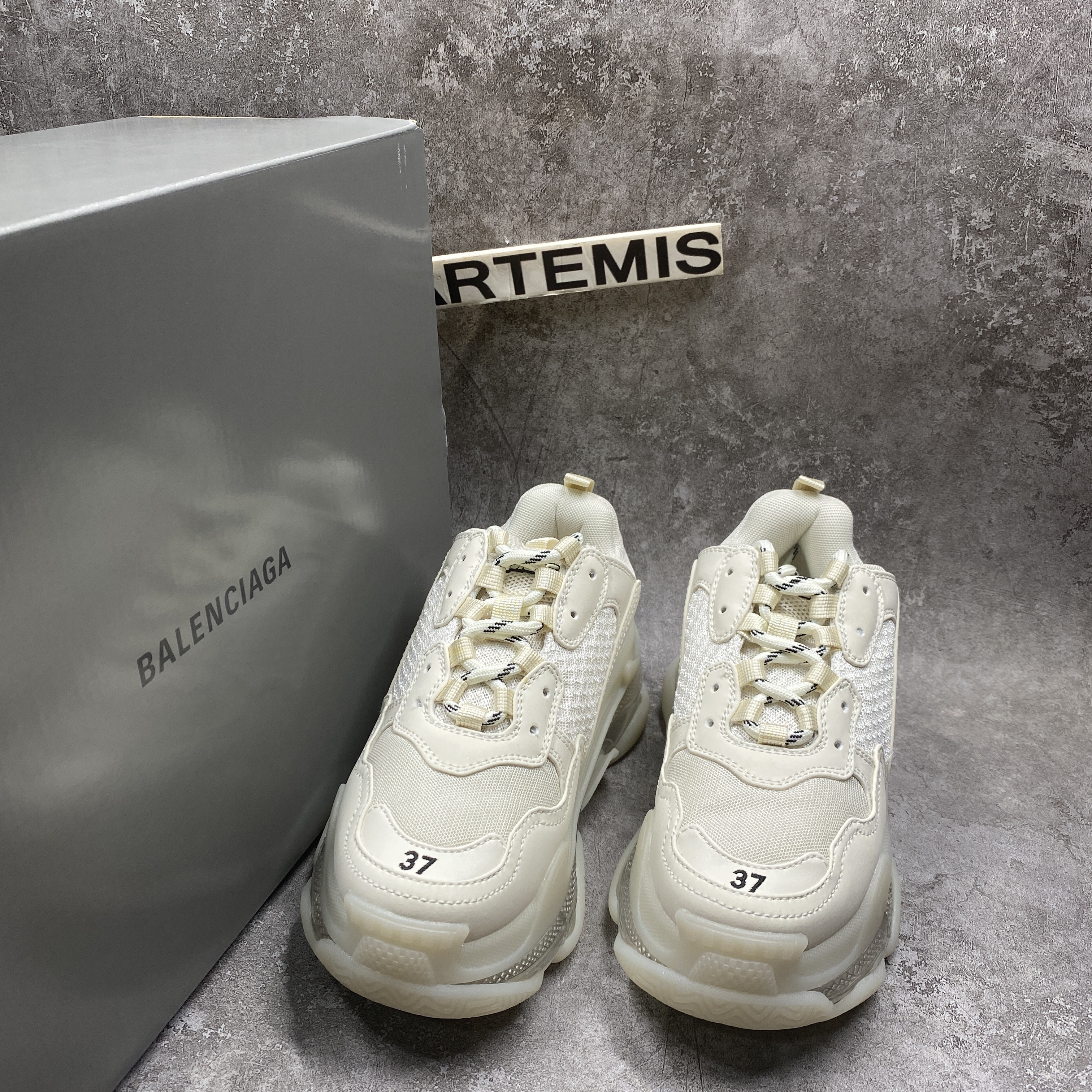 Balencag Off-White Clear Sole Triple S Sneakers