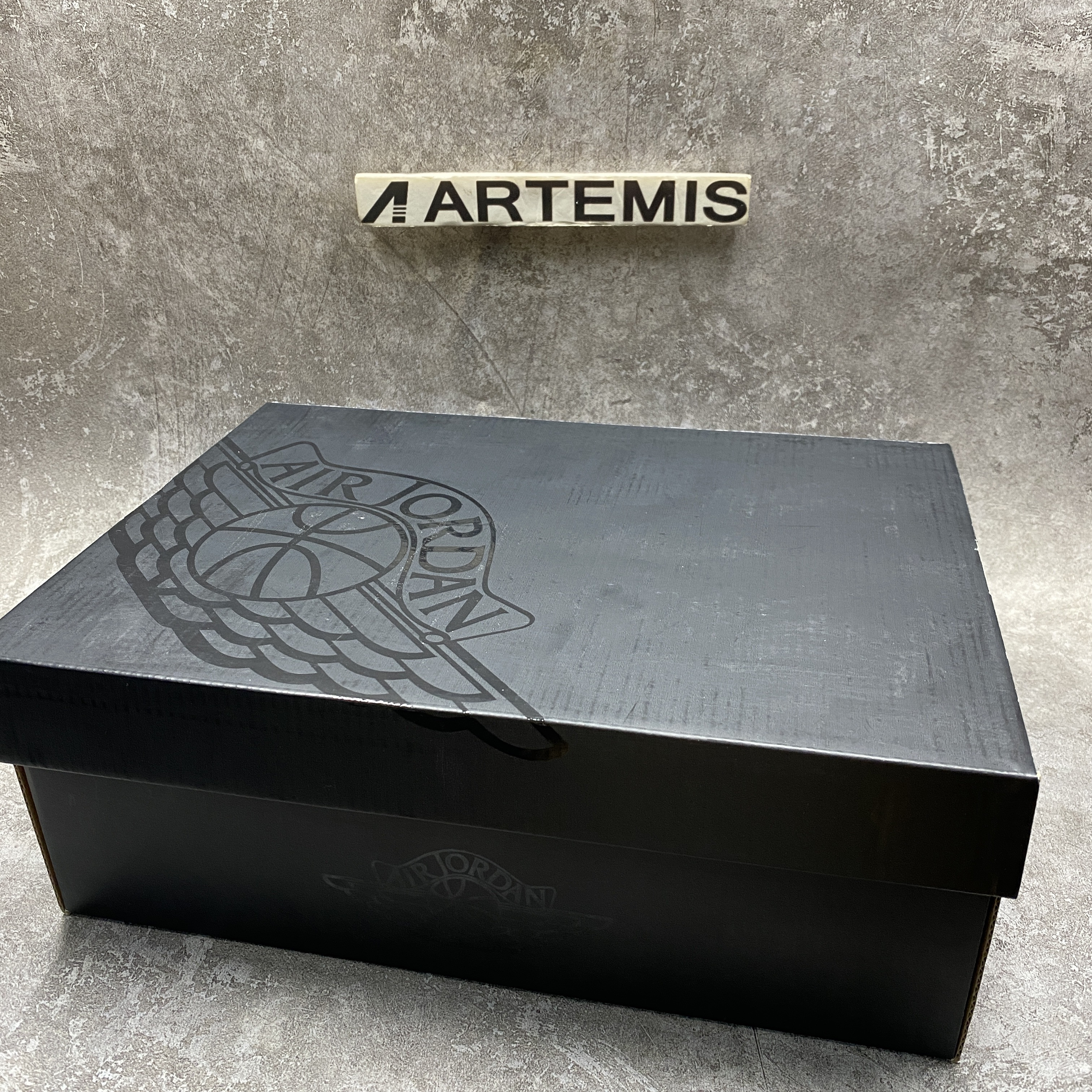 Air Jordan 1 Mid SE Space Jam