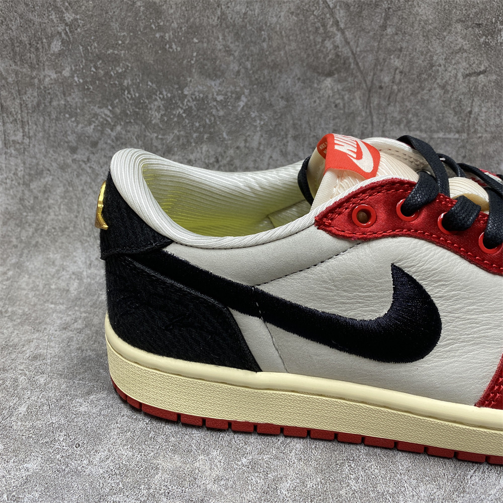 Air Jordan1 Retro Low OG Trophy Room Away