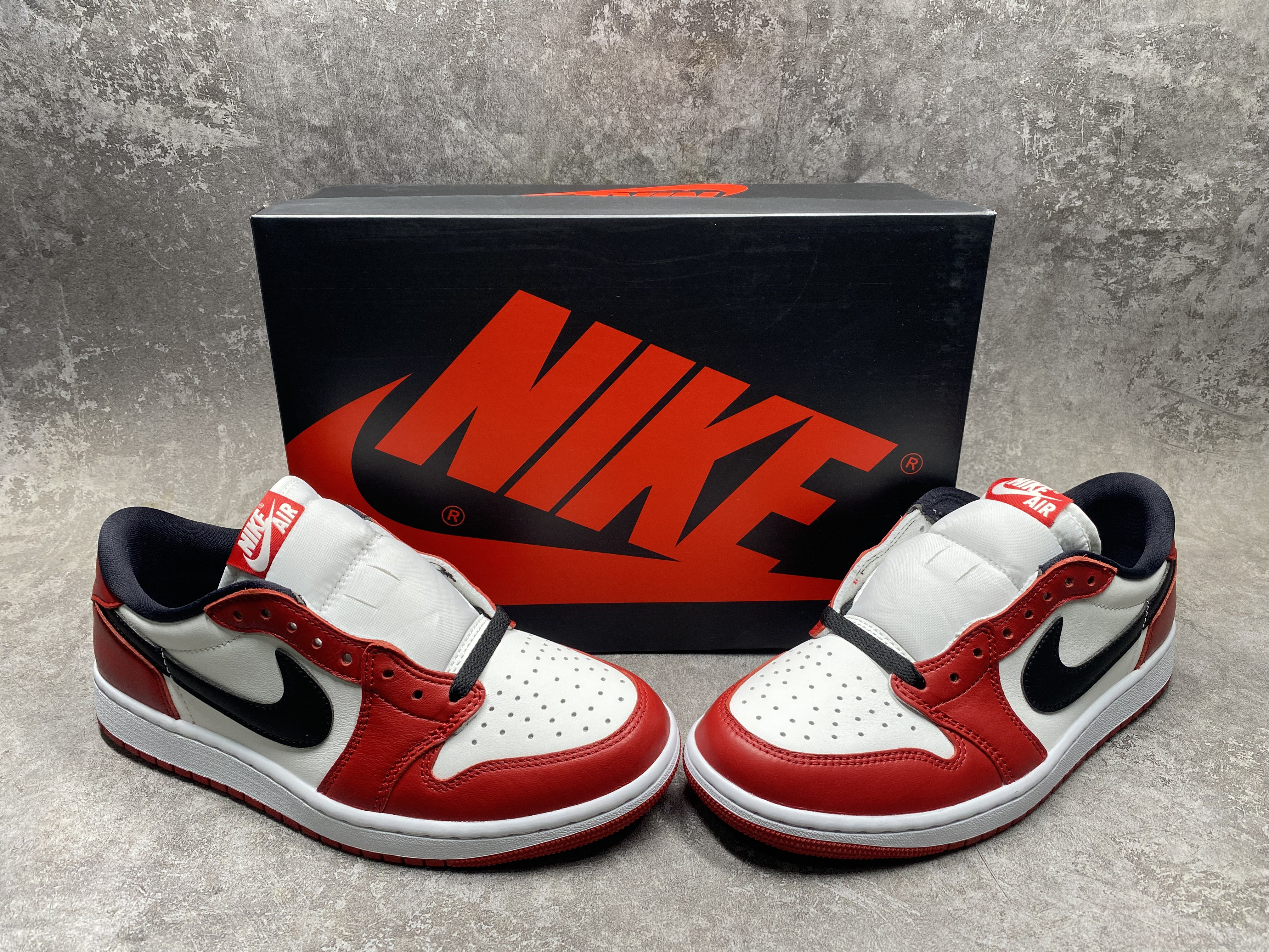 UA Air Jordan 1 Retro Low OG Chicago (2025)