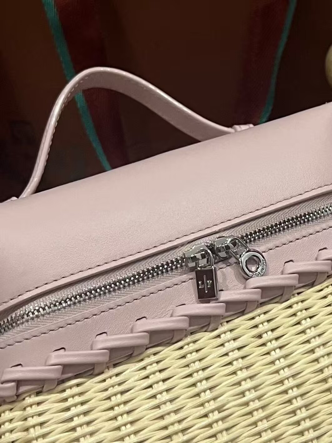 L**o p*ana extra pocket l19 wicker bag 17.5x21x10cm