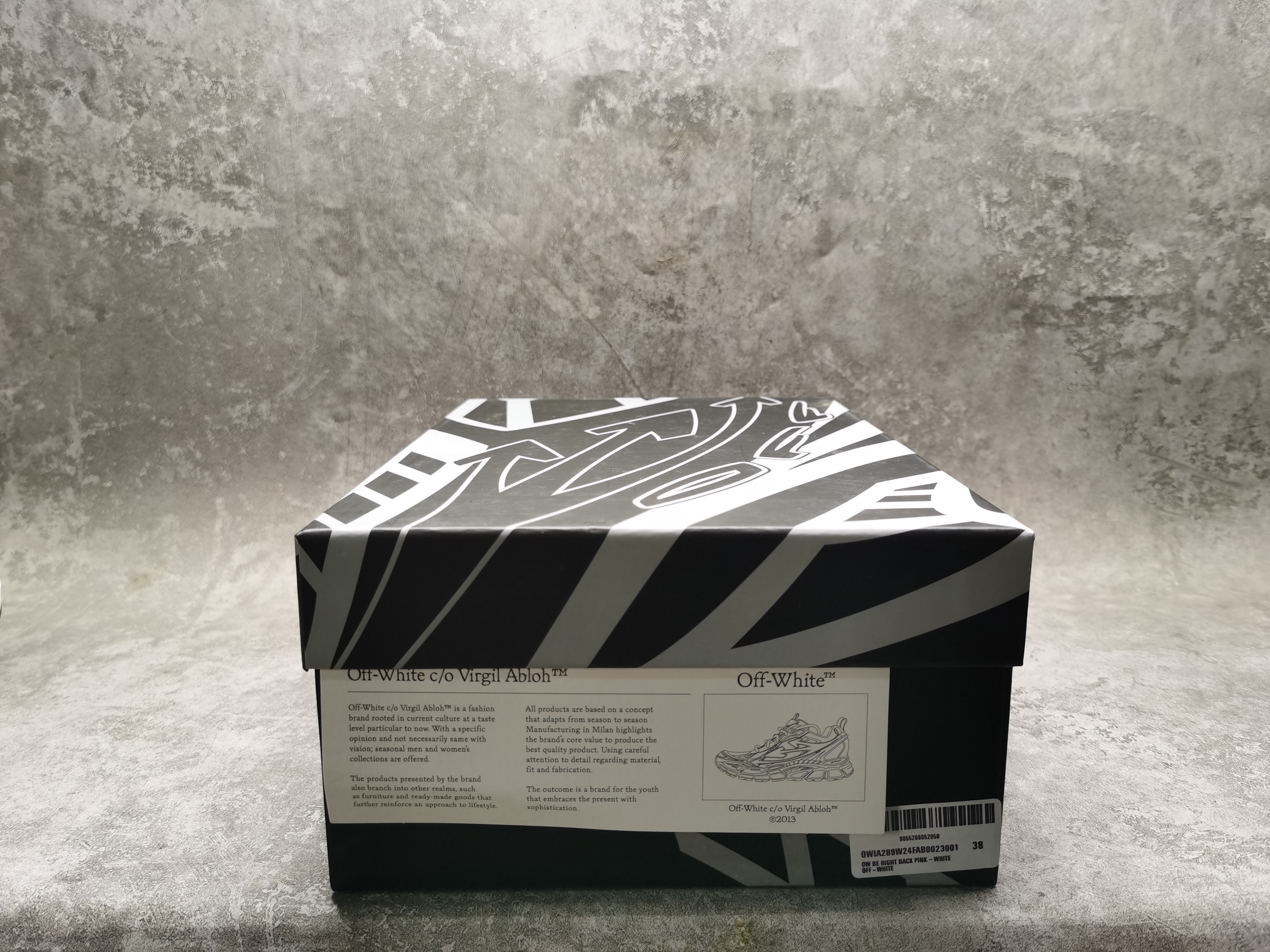 UA Off-White "BE RIGHT BACK"