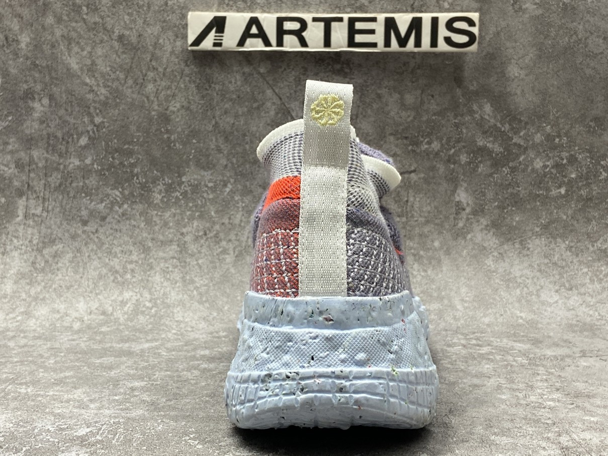 Nike Space Hippie 02 Vast Grey Hyper Crimson