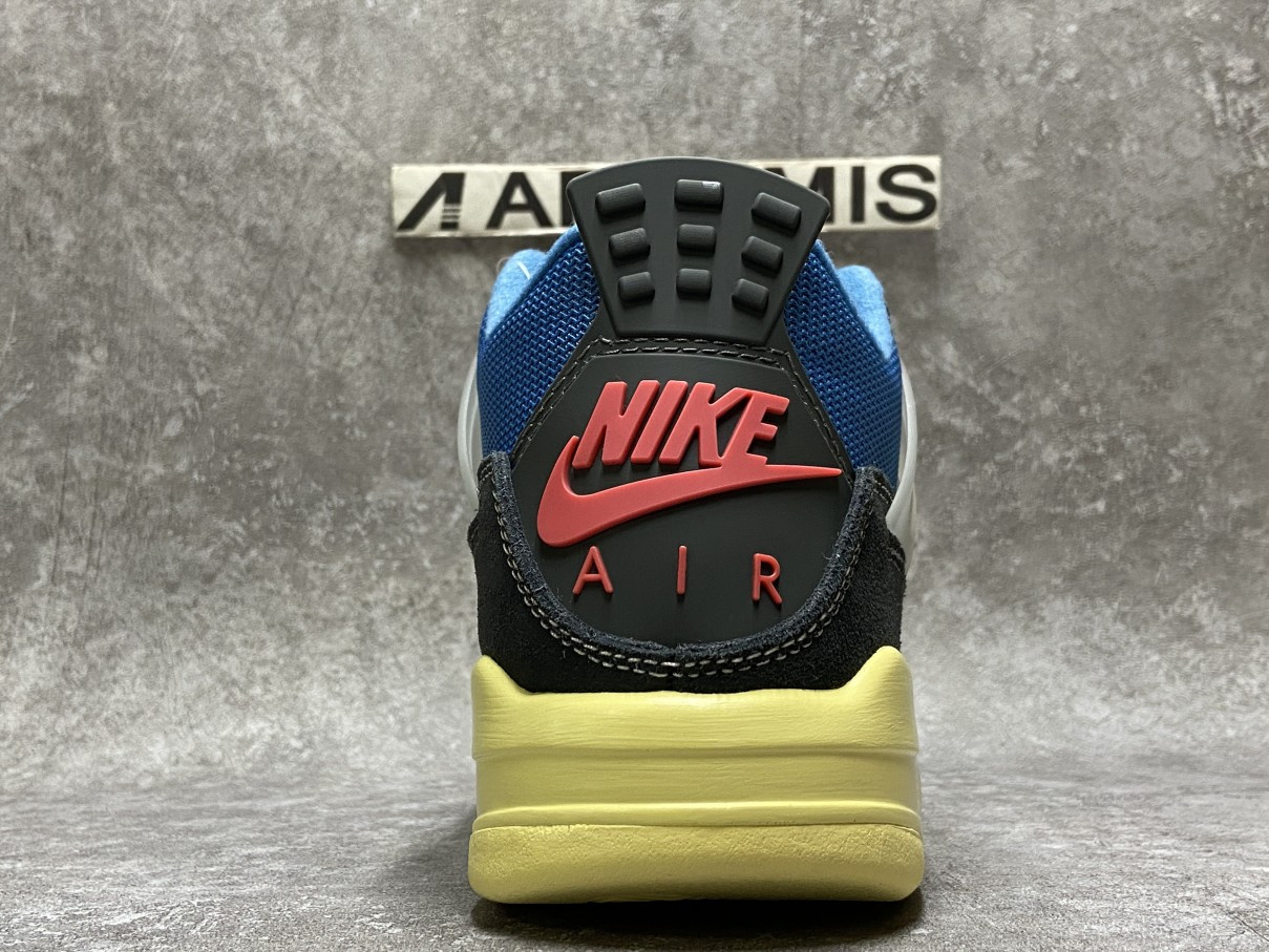 Air Jordan 4 Retro Union Off Noir