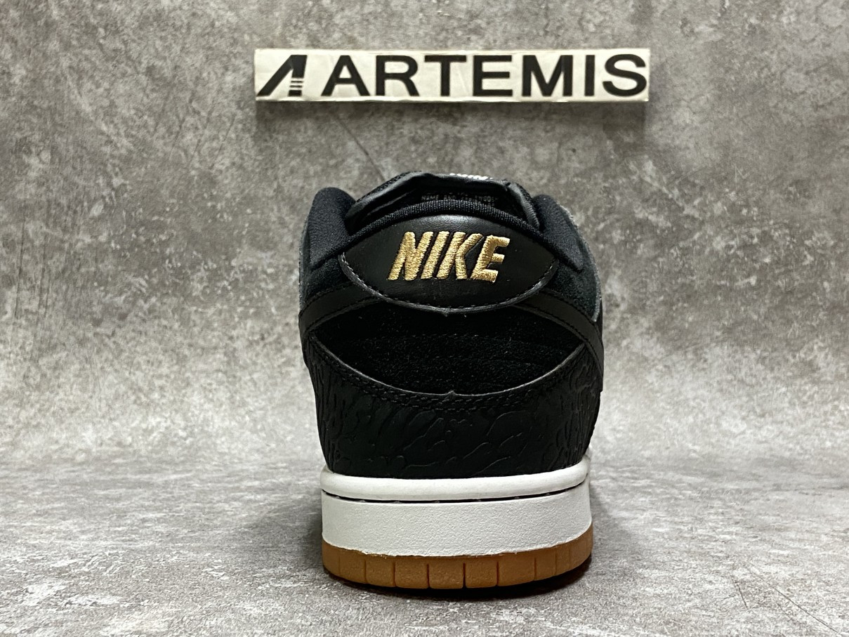 Nike Dunk SB Low Nontourage
