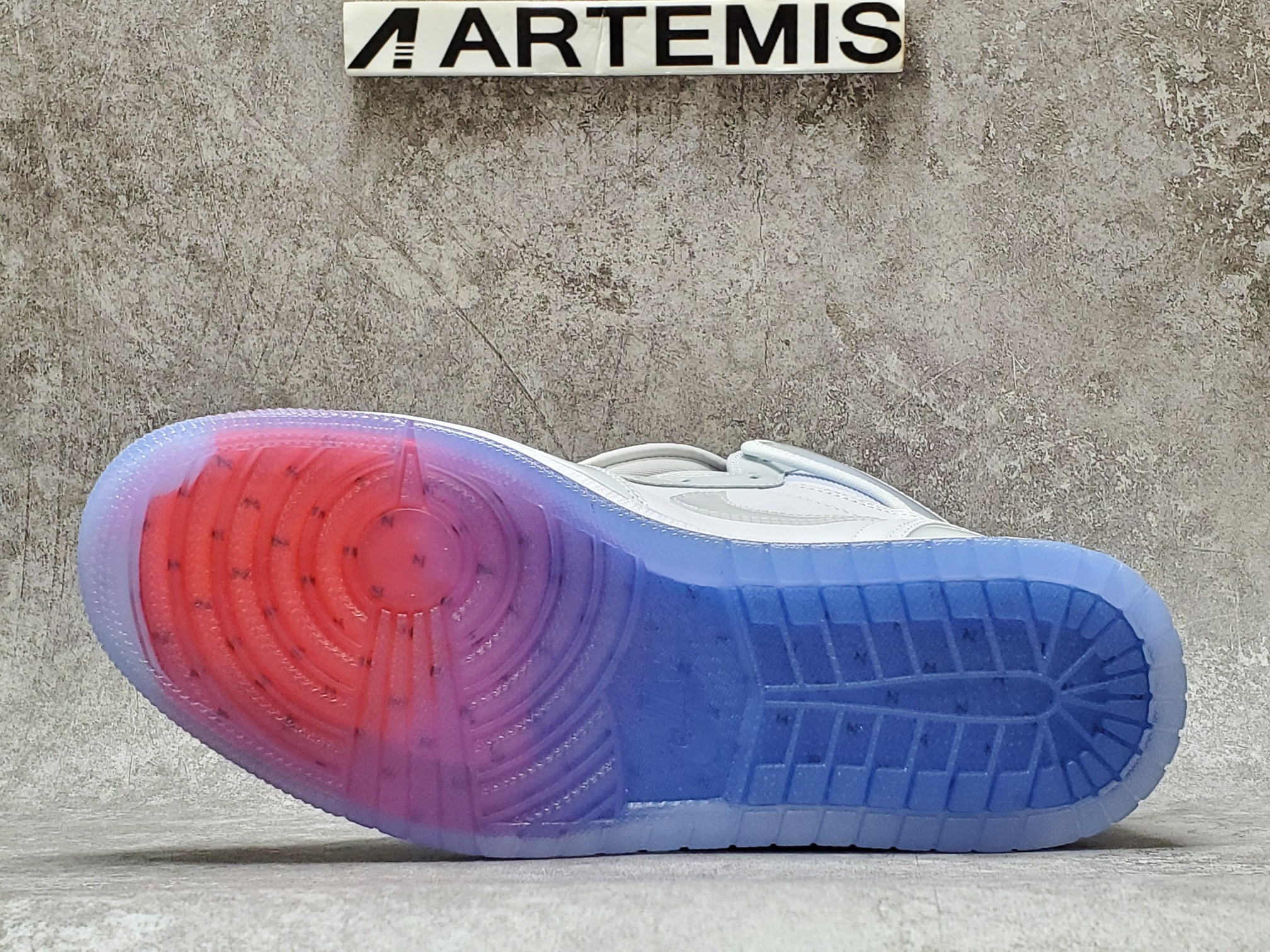 Air Jordan 1 High Zoom