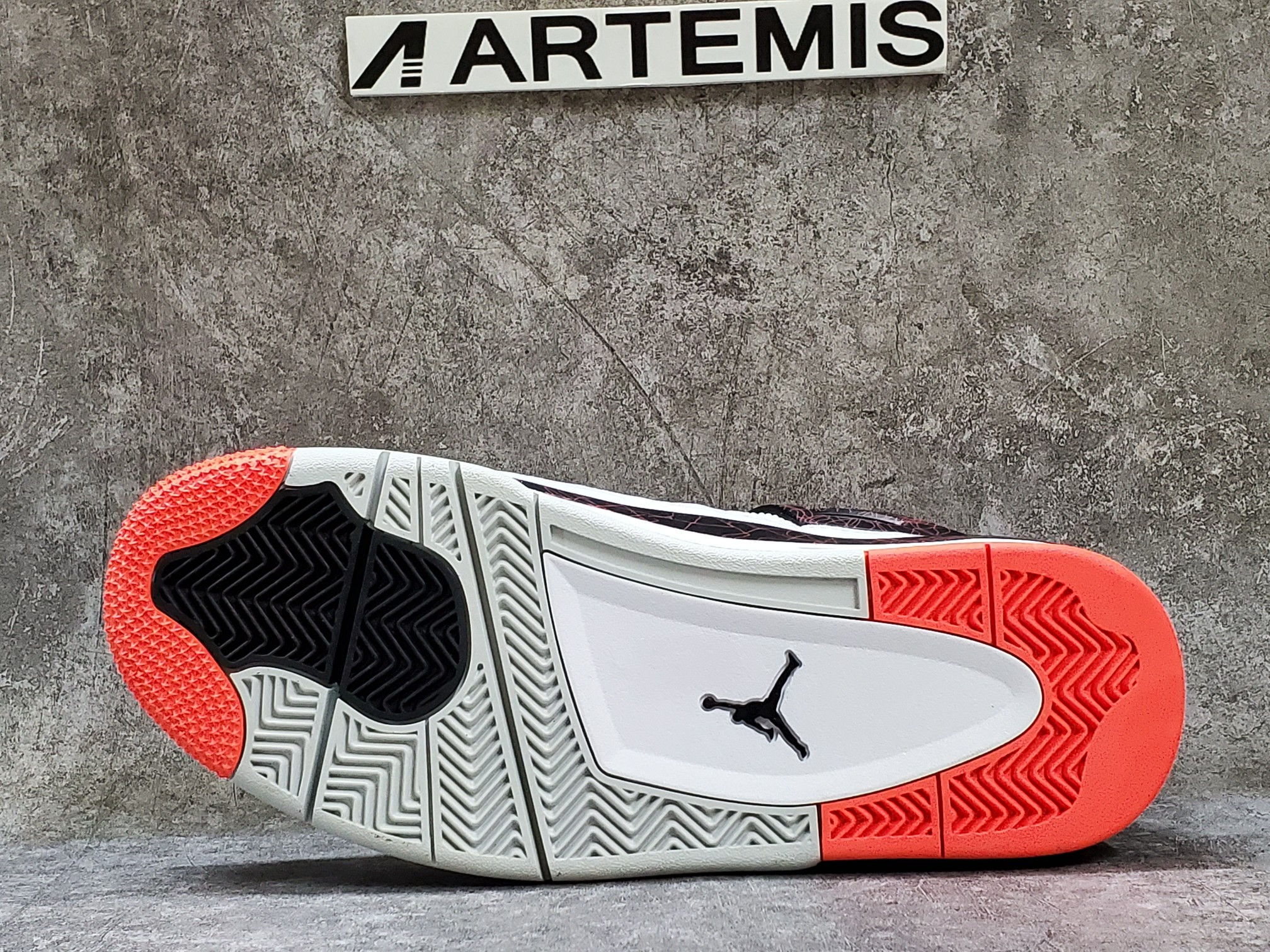 Air Jordan 4 Retro Flight Nostalgia