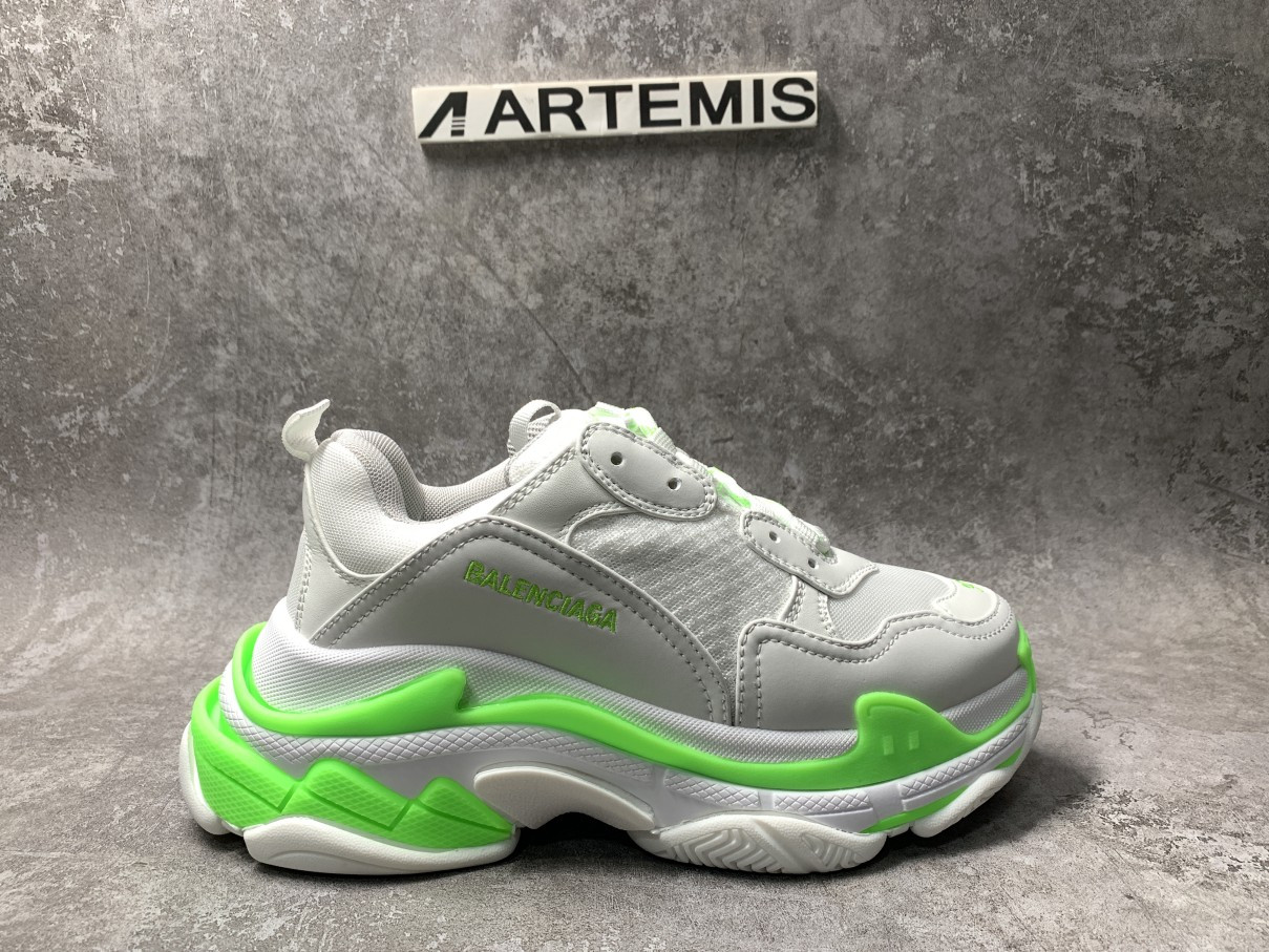 Balenciga Wmns Triple S Sneaker Fluo Green