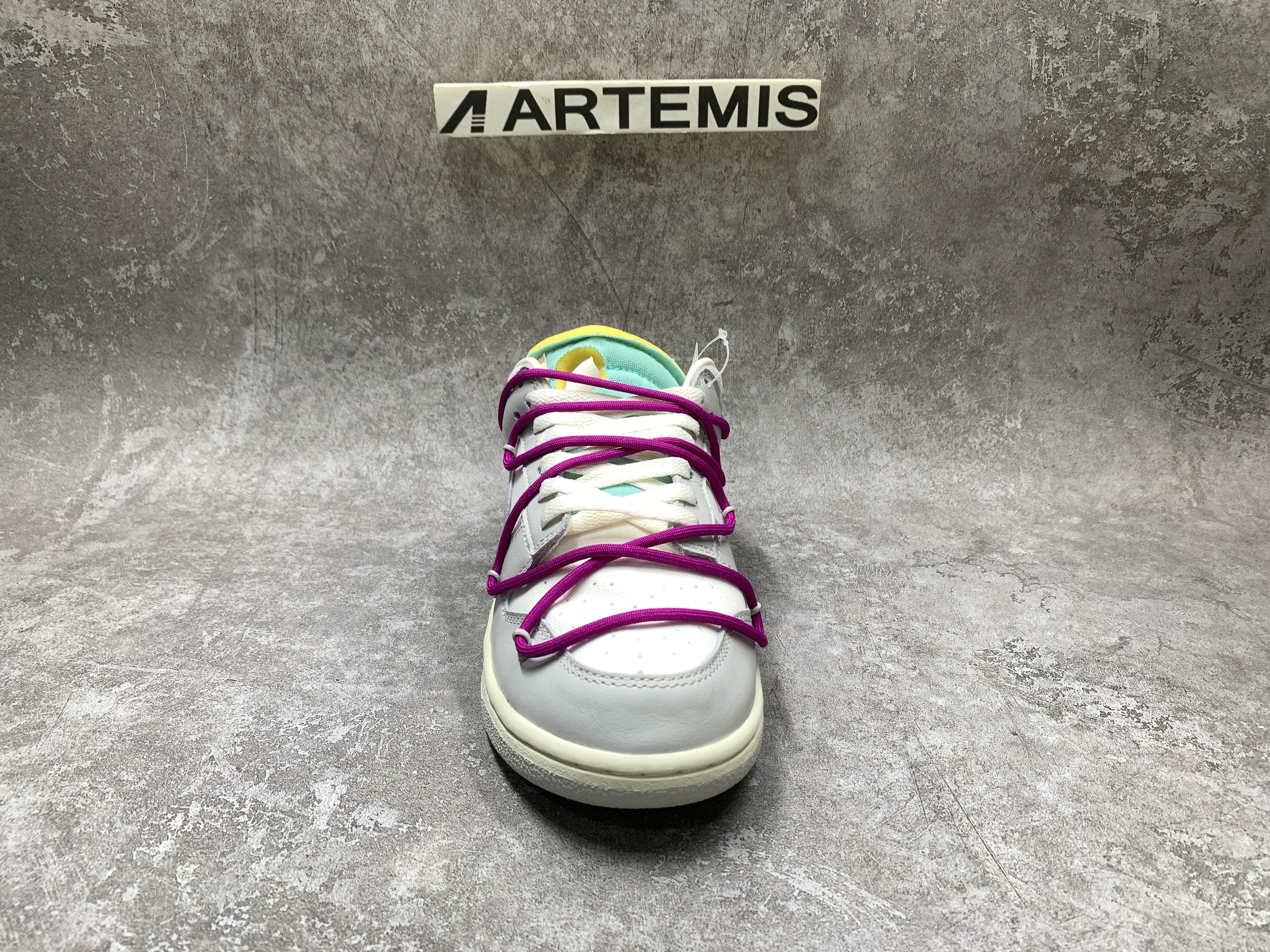 Off-White x Dunk Low