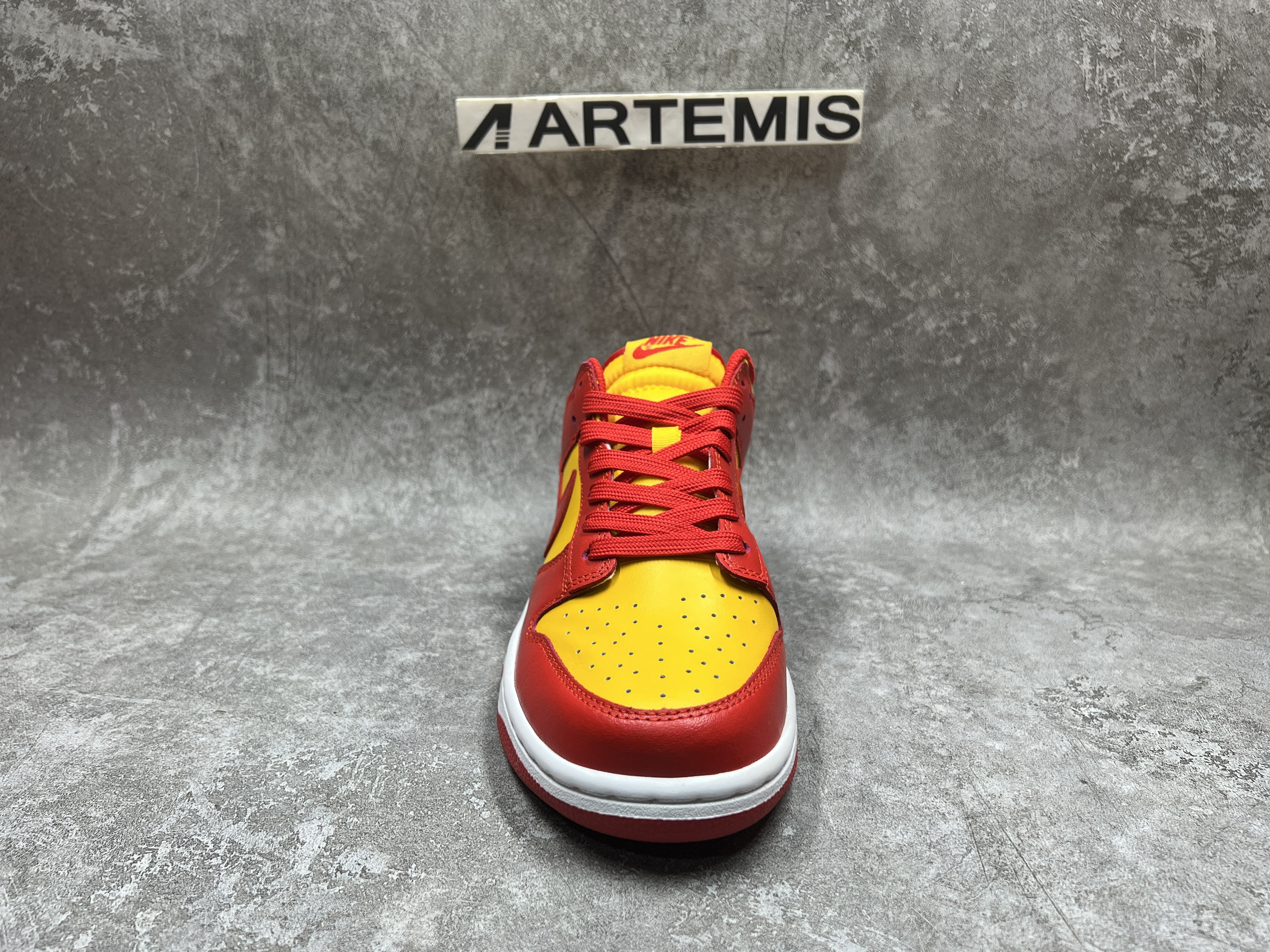 Nike Dunk Low Midas Gold