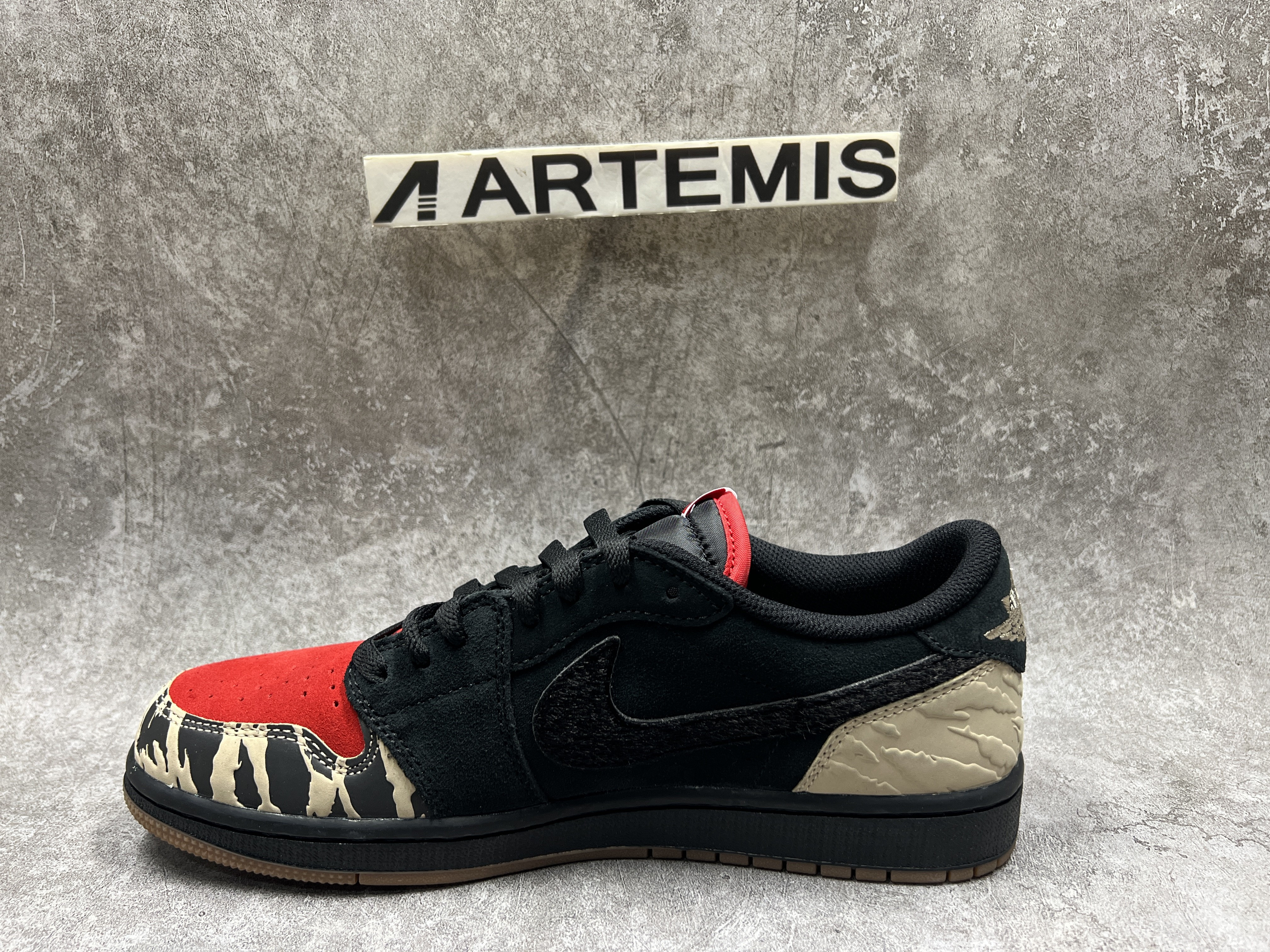 Air Jordan 1 SoleFly x Carnivore