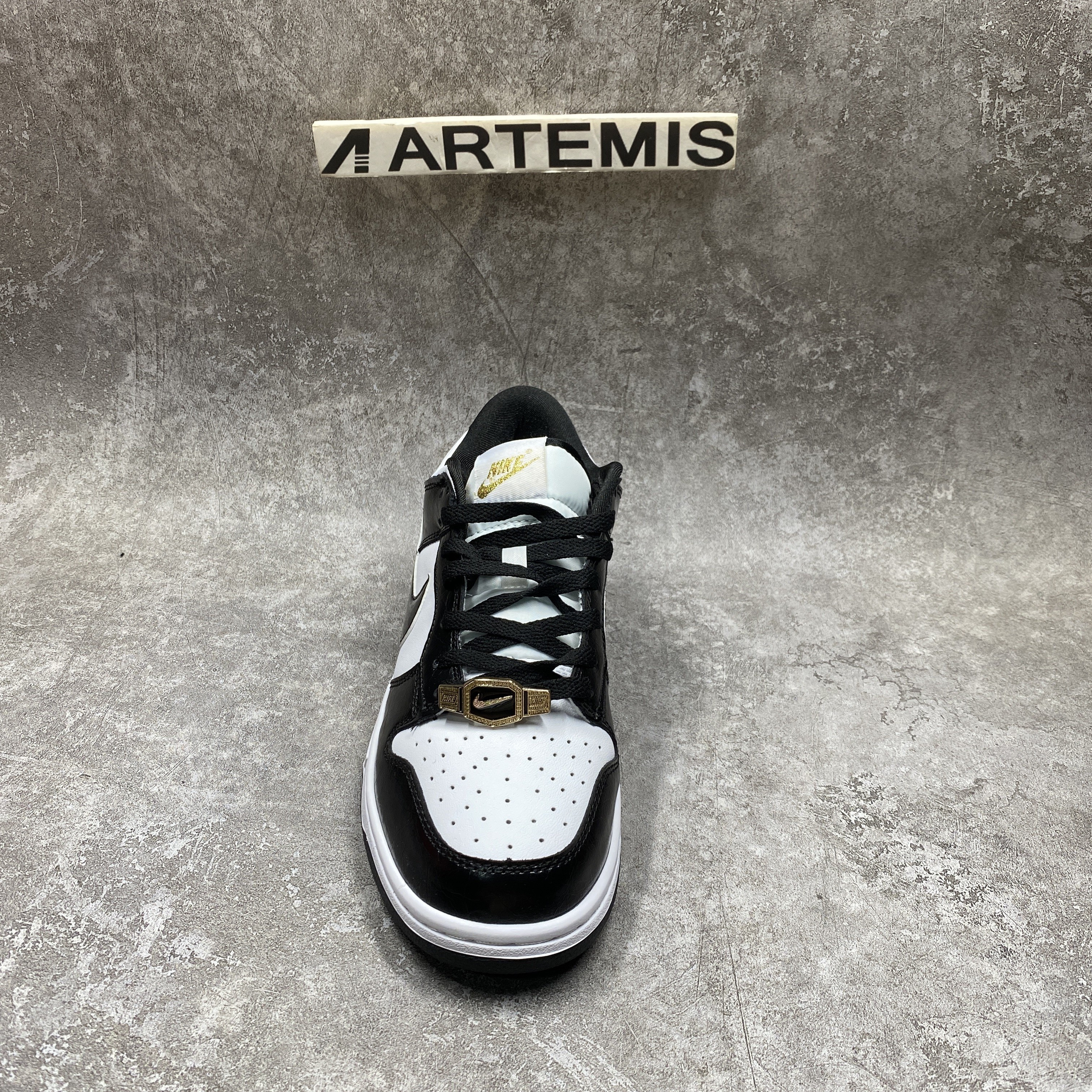 Nike Dunk Low World Champ