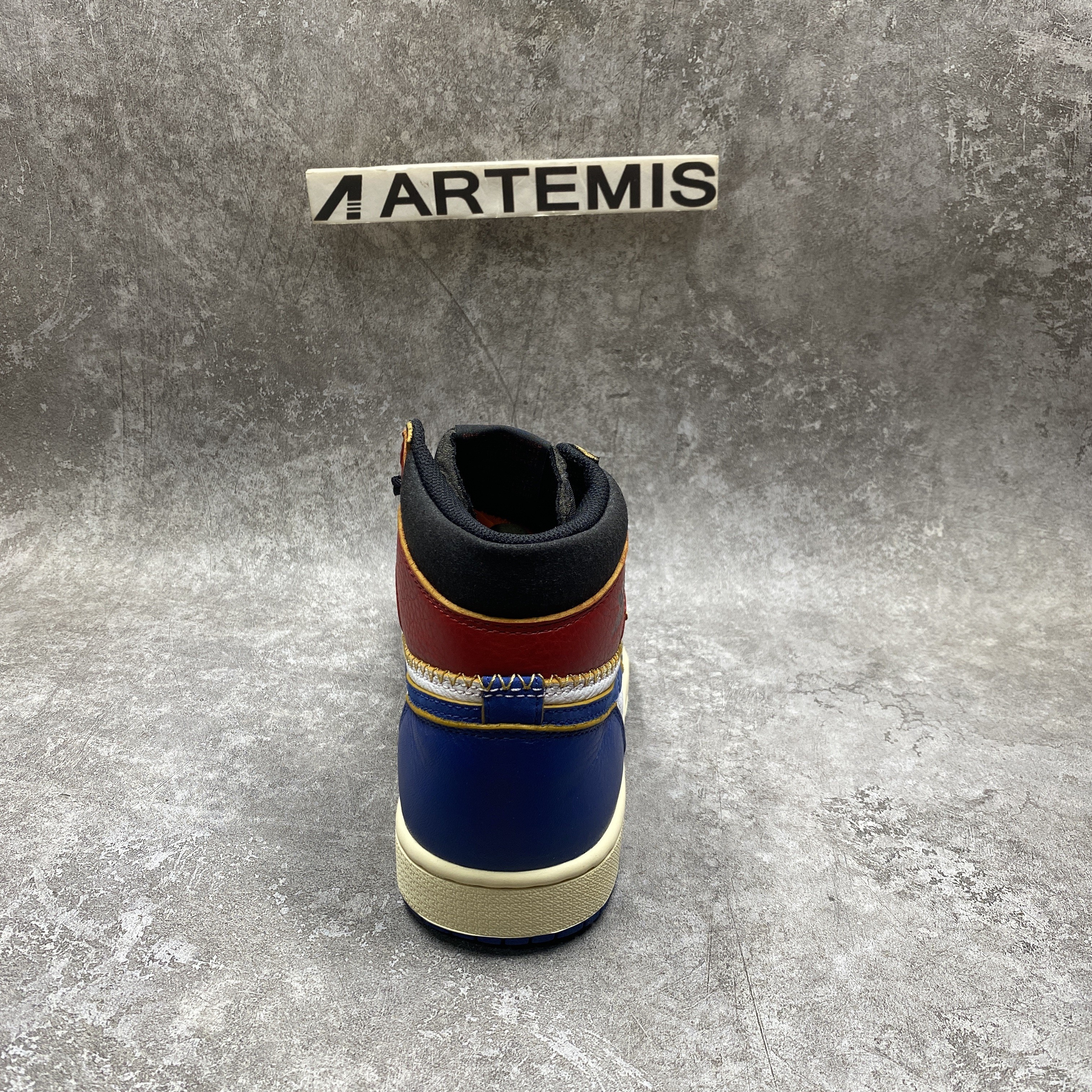 Air Jordan 1 Retro High Union Los Angeles Blue Toe