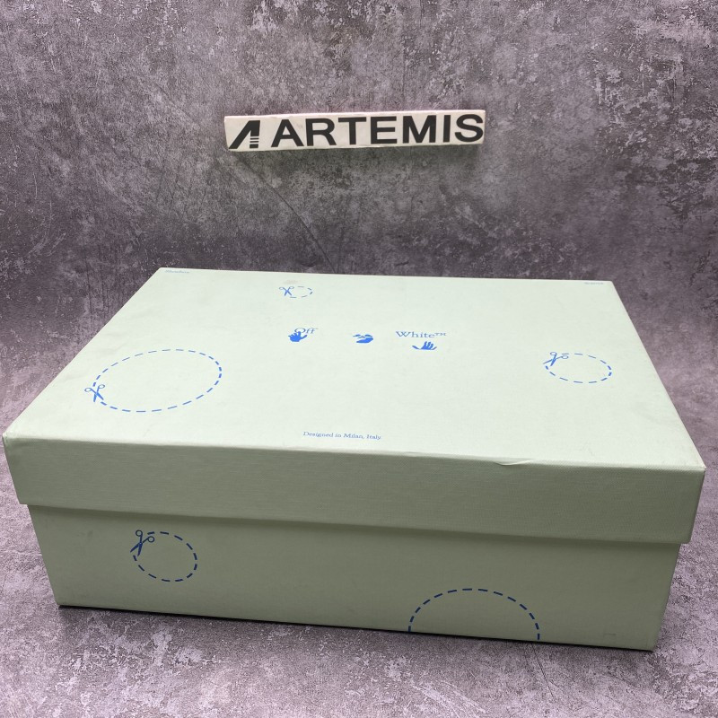 OFF-WHITE Out Of Office OOO Low Tops White Black White