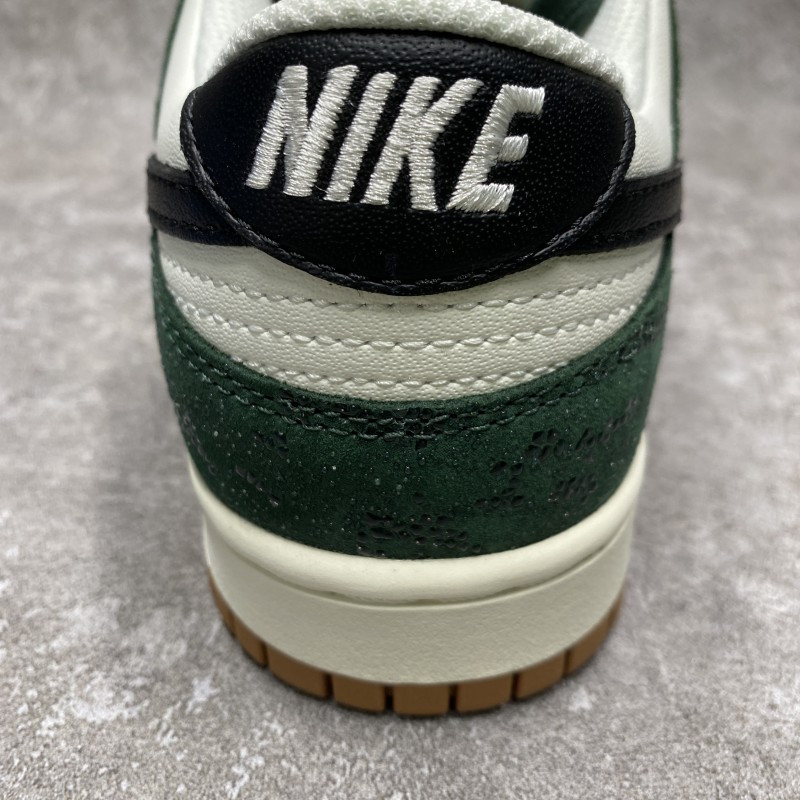 Nike Dunk Low Green Snake