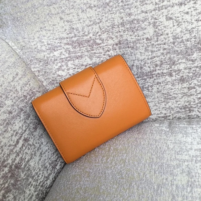 LV PONT 9 COMPACT WALLET M69393