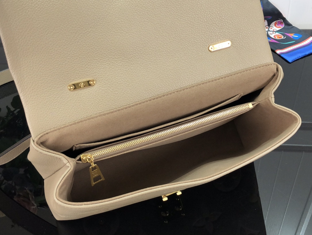 LV Madeleine BB M45978 BROWN