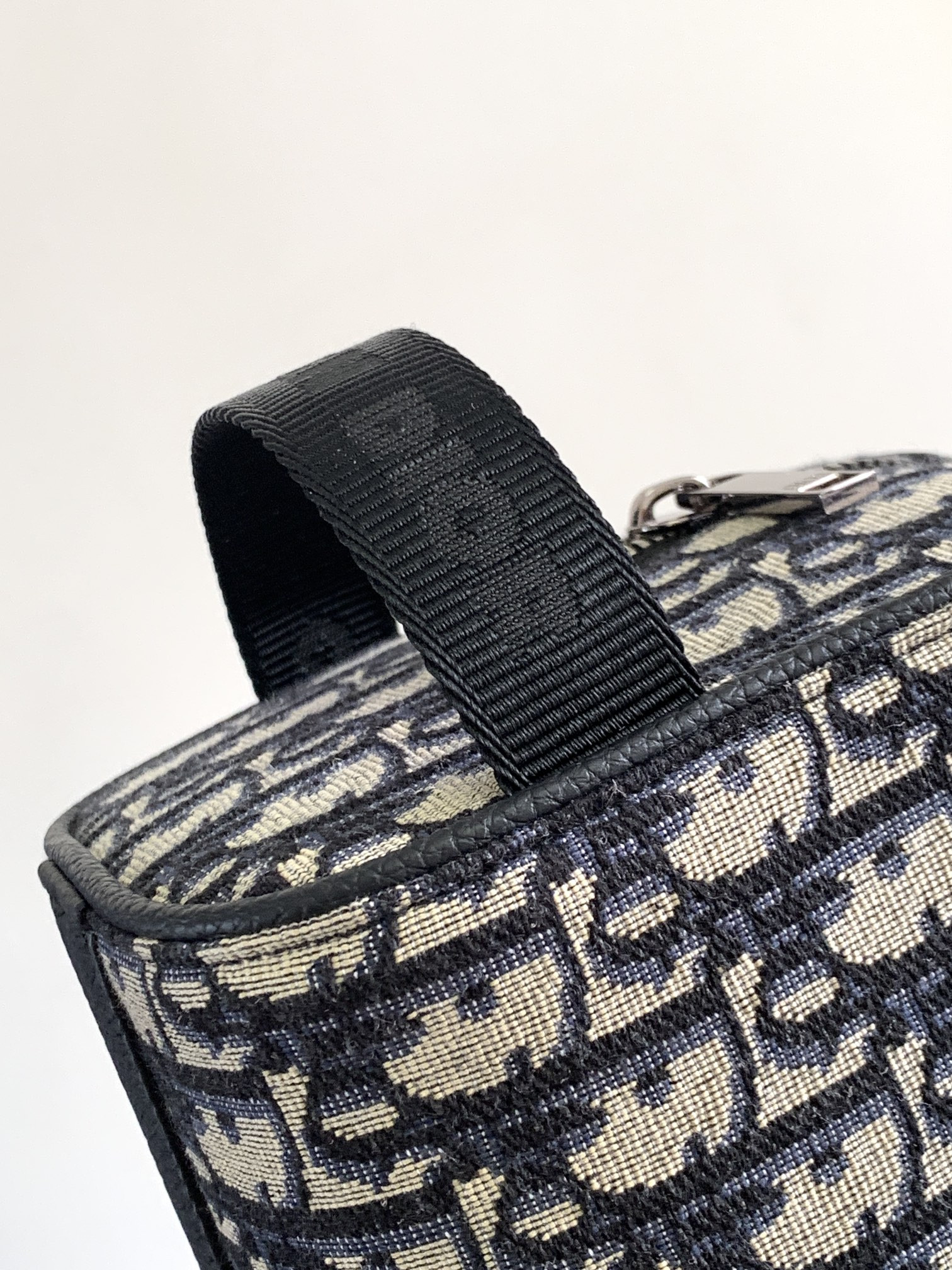 D*or lingot toiletry bag beige and black D*or oblique jacquard 8.5 x 5 x 4 inches