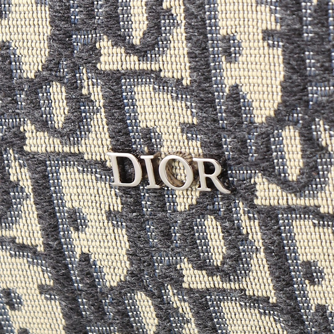 D*or lingot bag beige and black D*or oblique jacquard 50 x 25 x 21.5 cm
