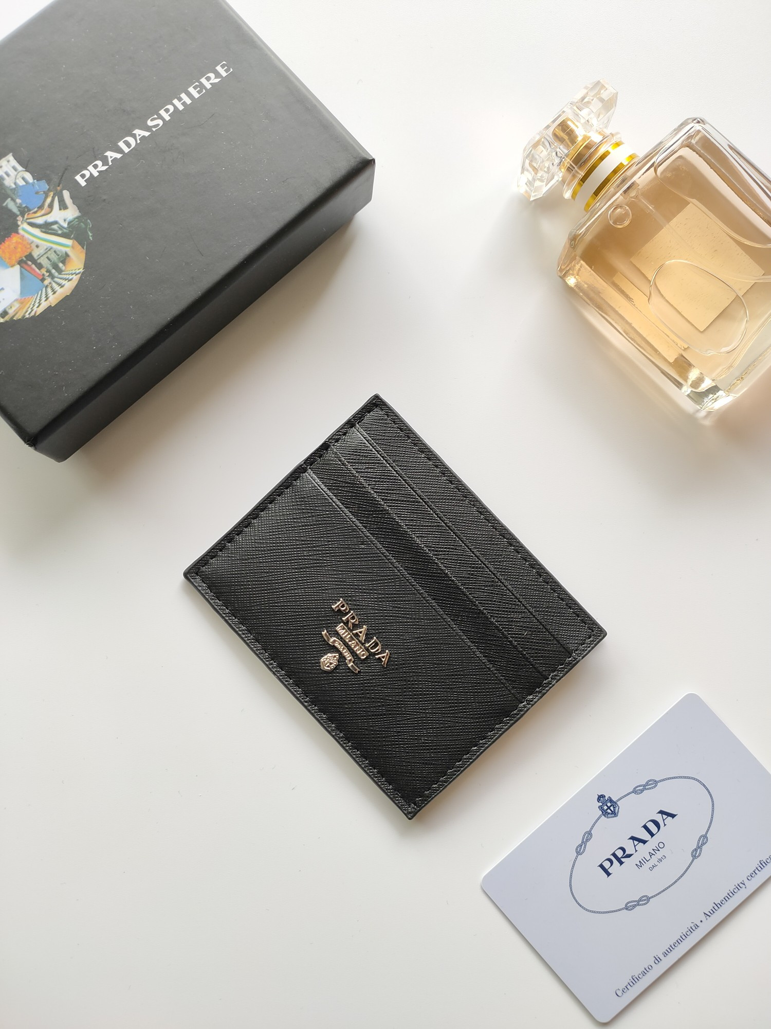 Pra*a card holder 8-10cm