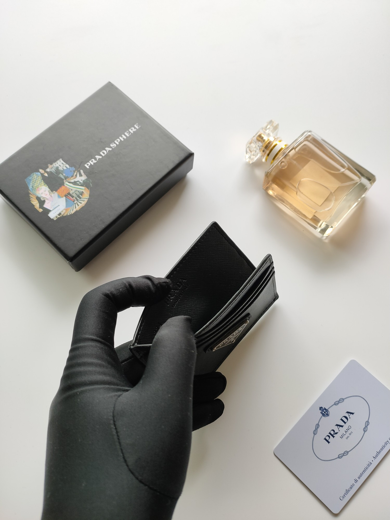 Pra*a card holder 8-10cm