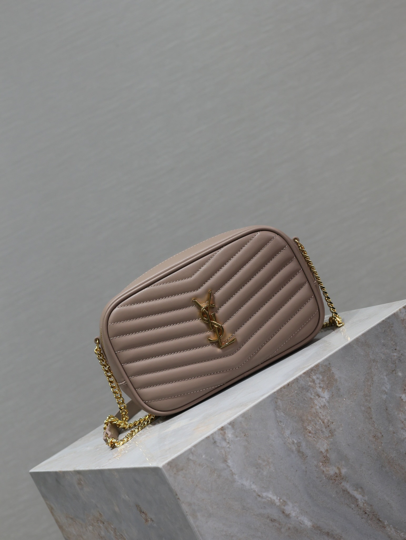 Y*L mini lou in quilted leather 7.5 x 4.1 x 2 inches