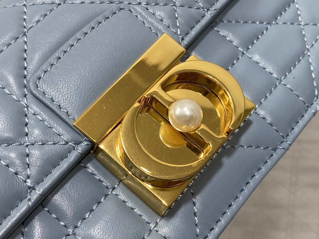 D*or small ange bag blue latte macrocannage calfskin 20 x 12 x 5 cm