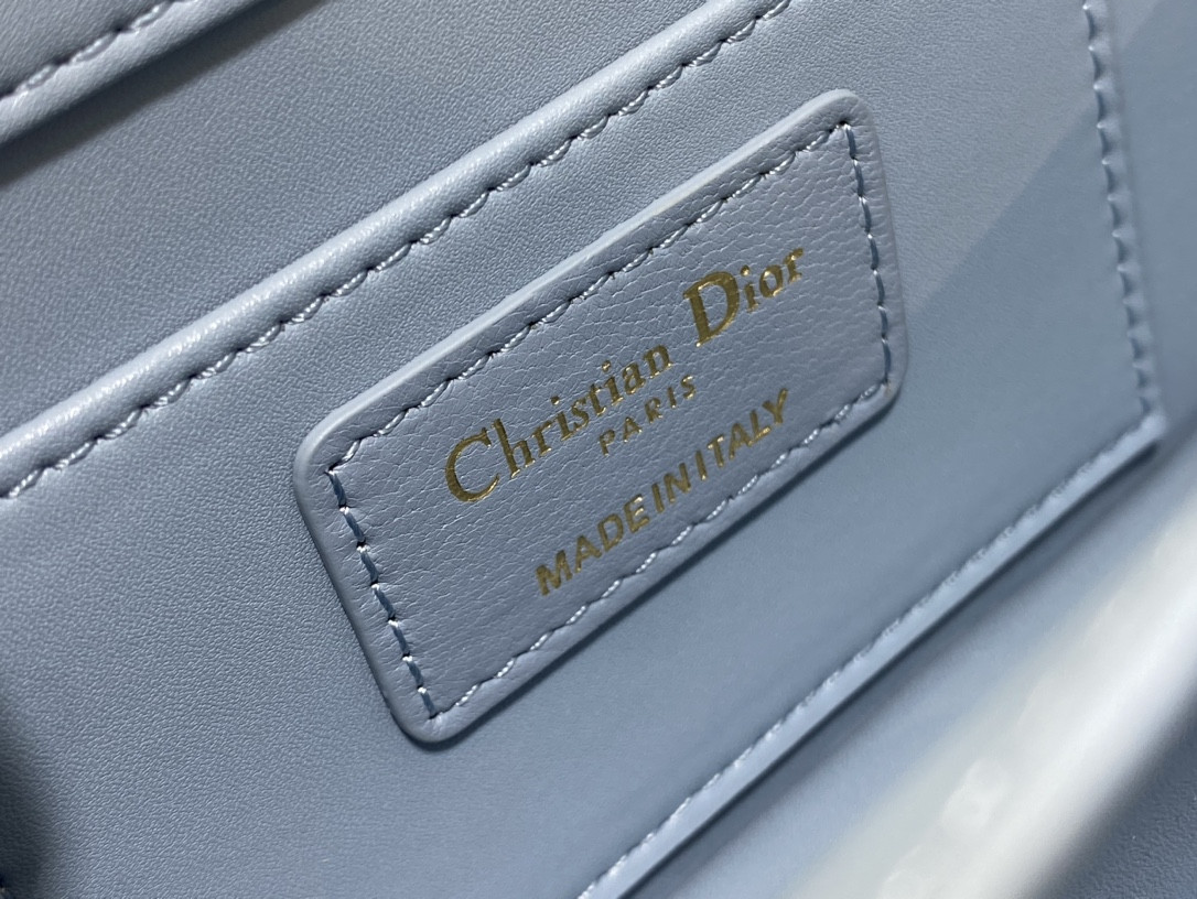 D*or small ange bag blue latte macrocannage calfskin 20 x 12 x 5 cm