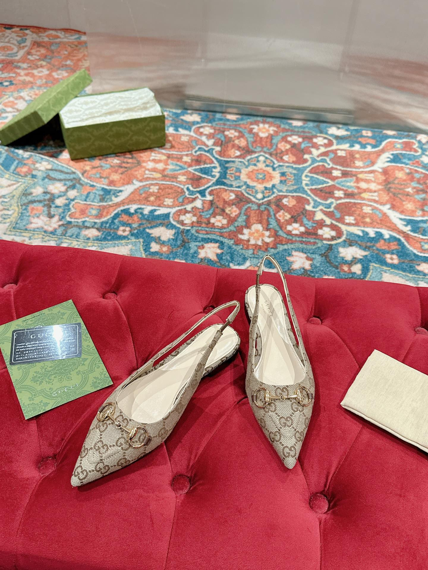 ua G*u*i horsebit slingback flat