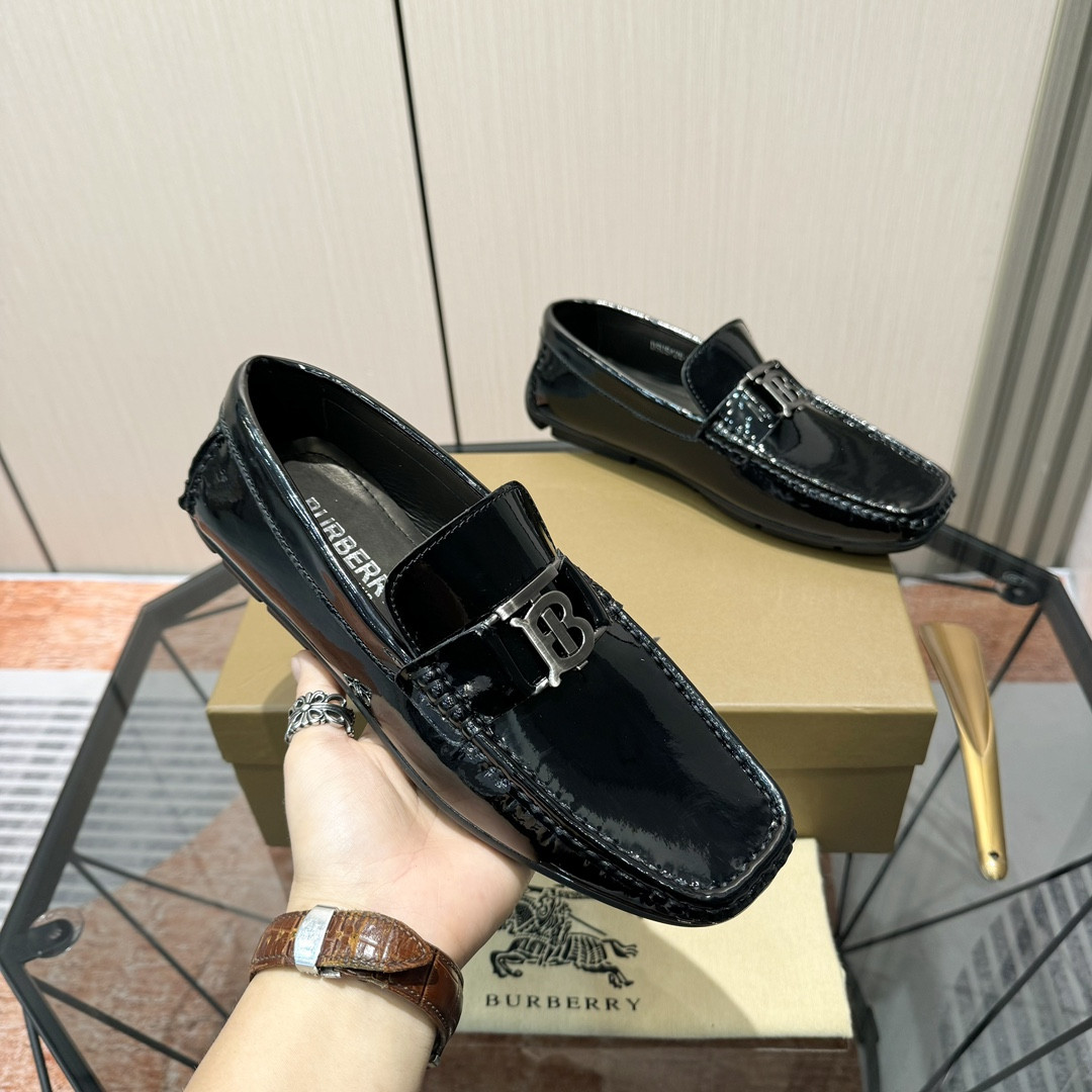 ua B**rry loafers