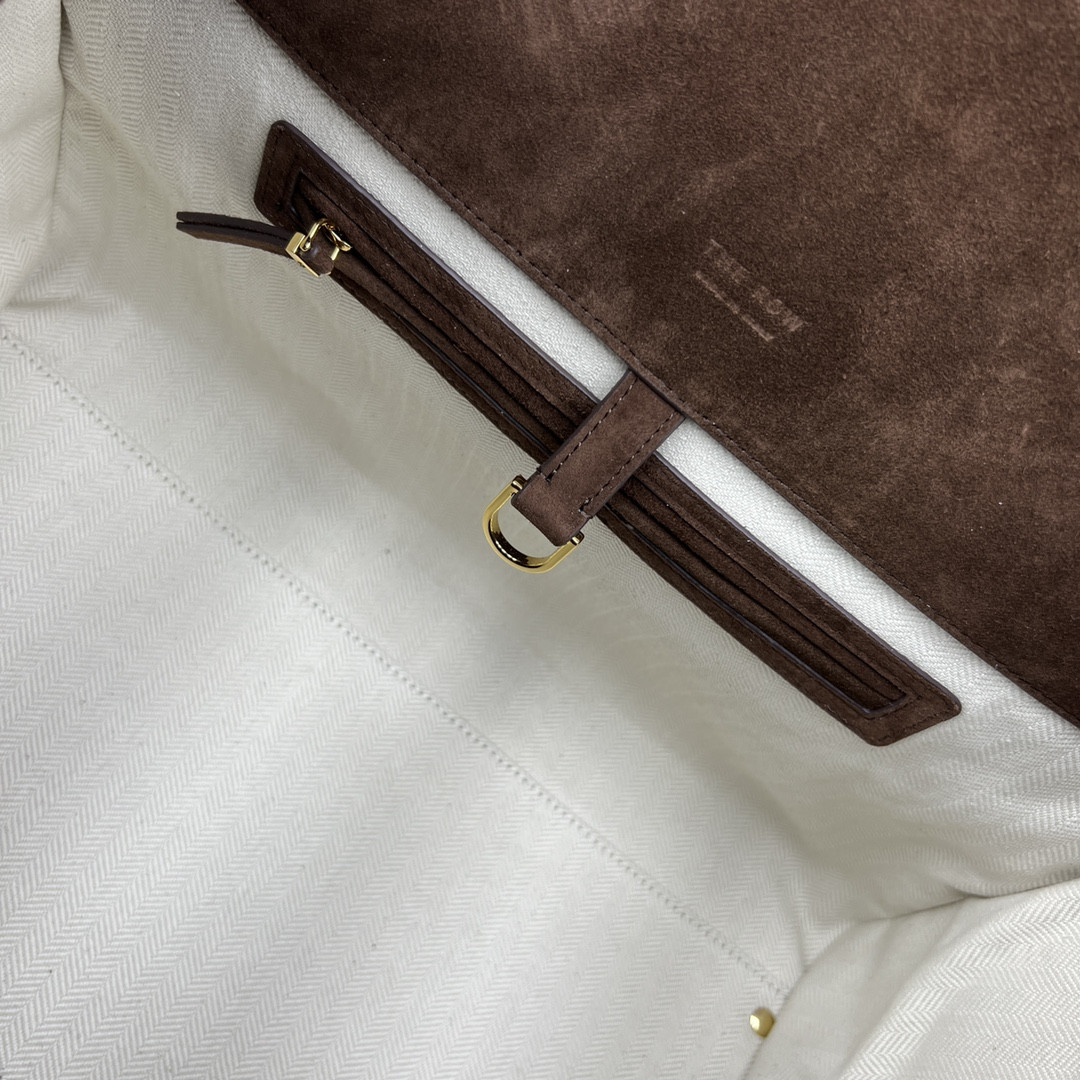 T*e R0w margaux 15   38.5x16x30cm