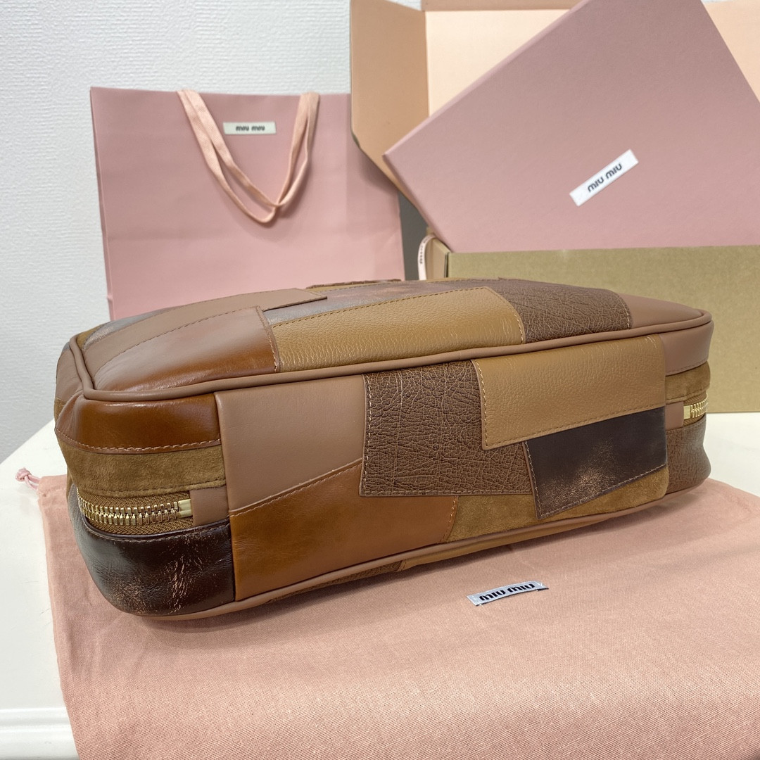 Miu Miu Leather patchwork Beau bag 23x34x10cm