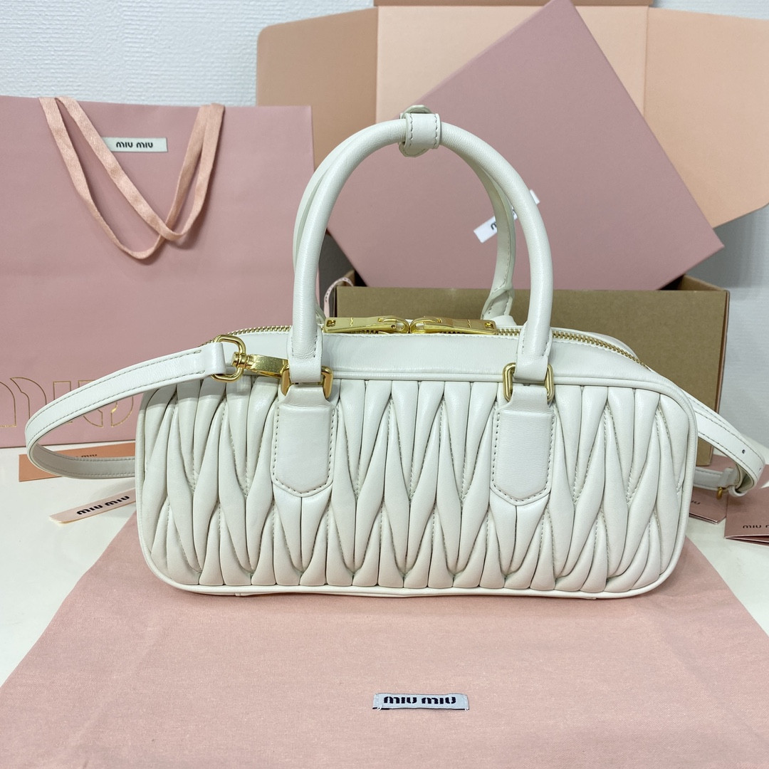 Miu Miu Arcadie matelassé nappa leather bag 12x27x9cm