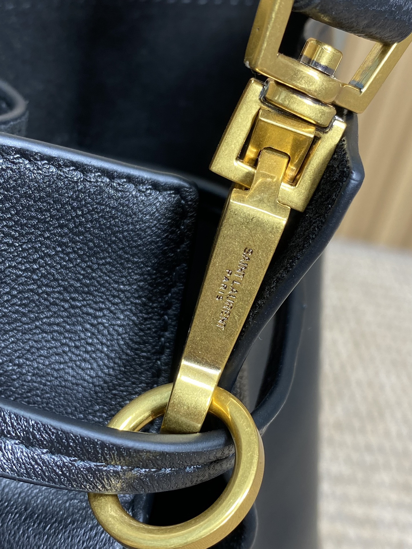 Y*L paris vii pochon in lambskin 24x30x12cm