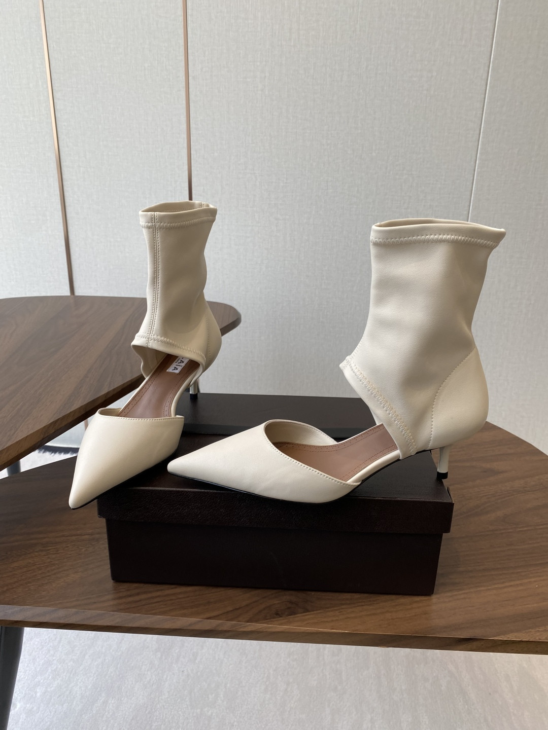 UA ALAÏA LOW BOOTS 5.5cm Heel