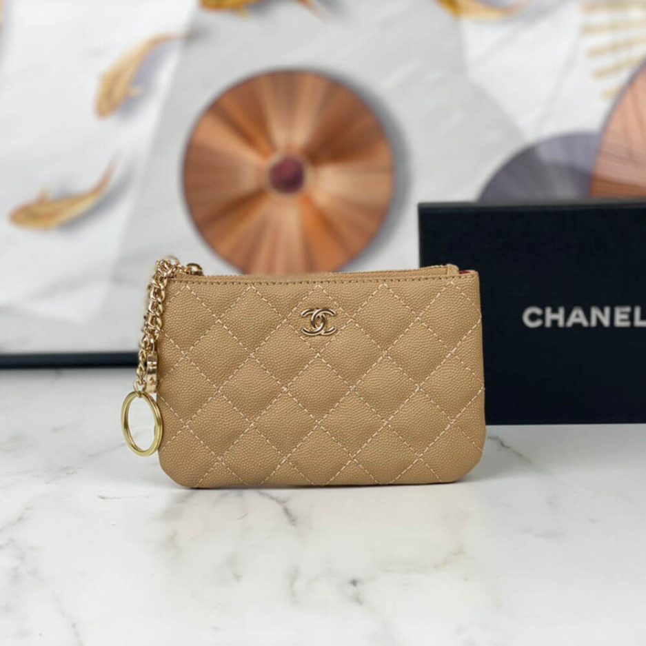 Ch*el classic small zip clutch