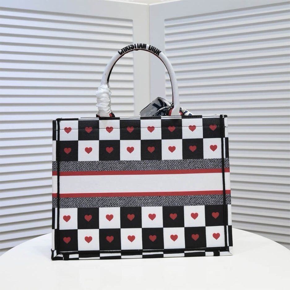 medium D*oramour D*or book tote