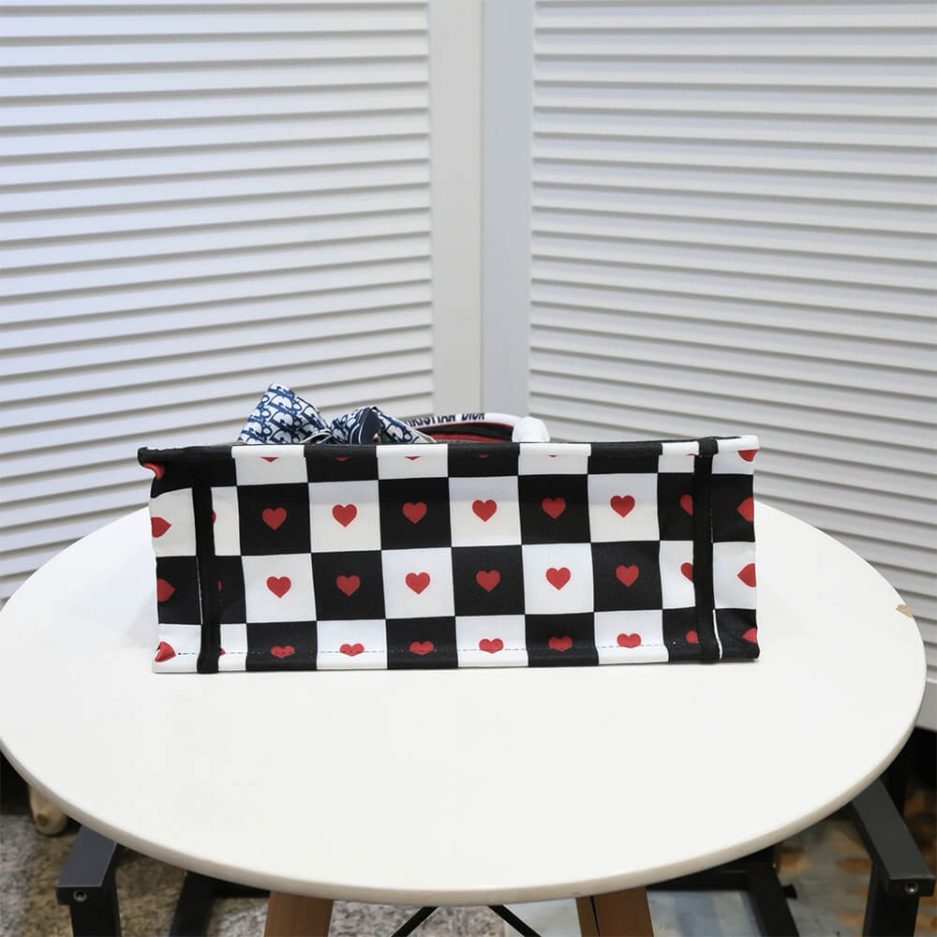 medium D*oramour D*or book tote