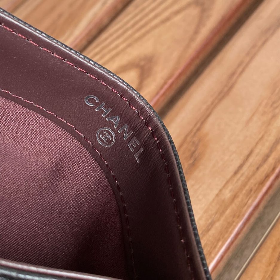 Ch*el classic card holder